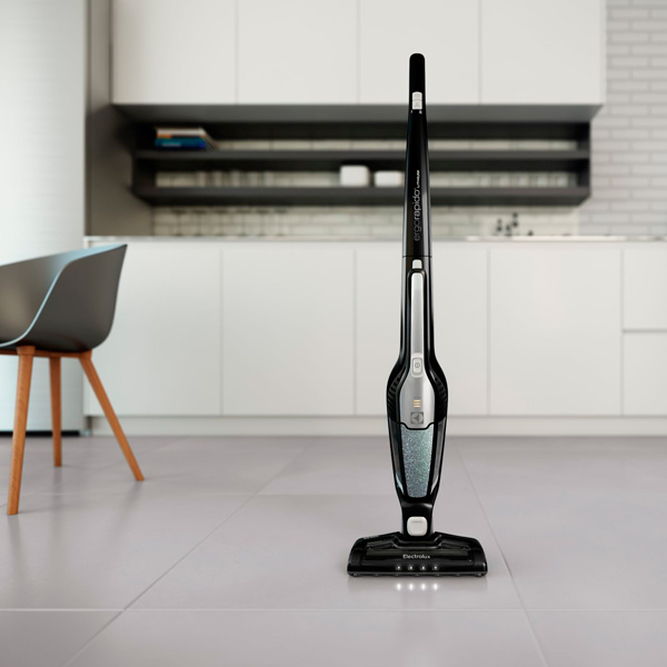 Пылесос аккумуляторный Electrolux ZB3015SW