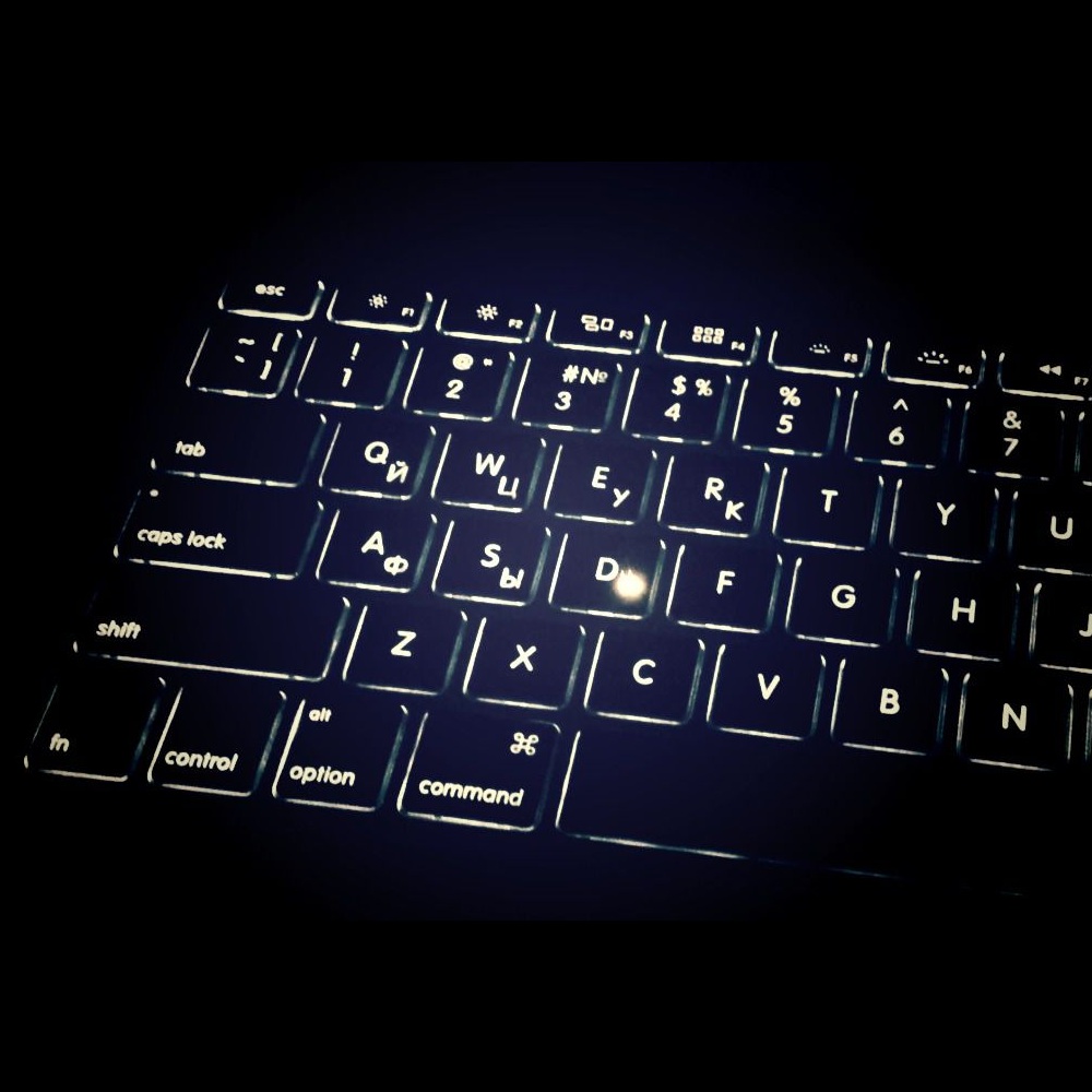 Лазерная гравировка клавиатуры/нанесение русских букв