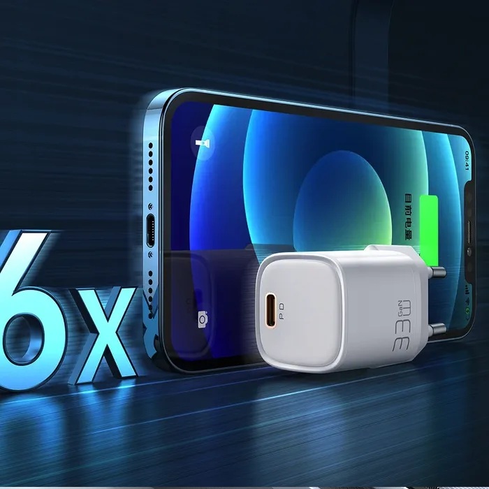 Сетевое зарядное устройство Mcdodo 33W Mini PD Fast Charge White