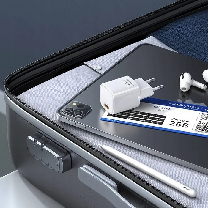 Сетевое зарядное устройство Mcdodo 33W Mini PD Fast Charge White